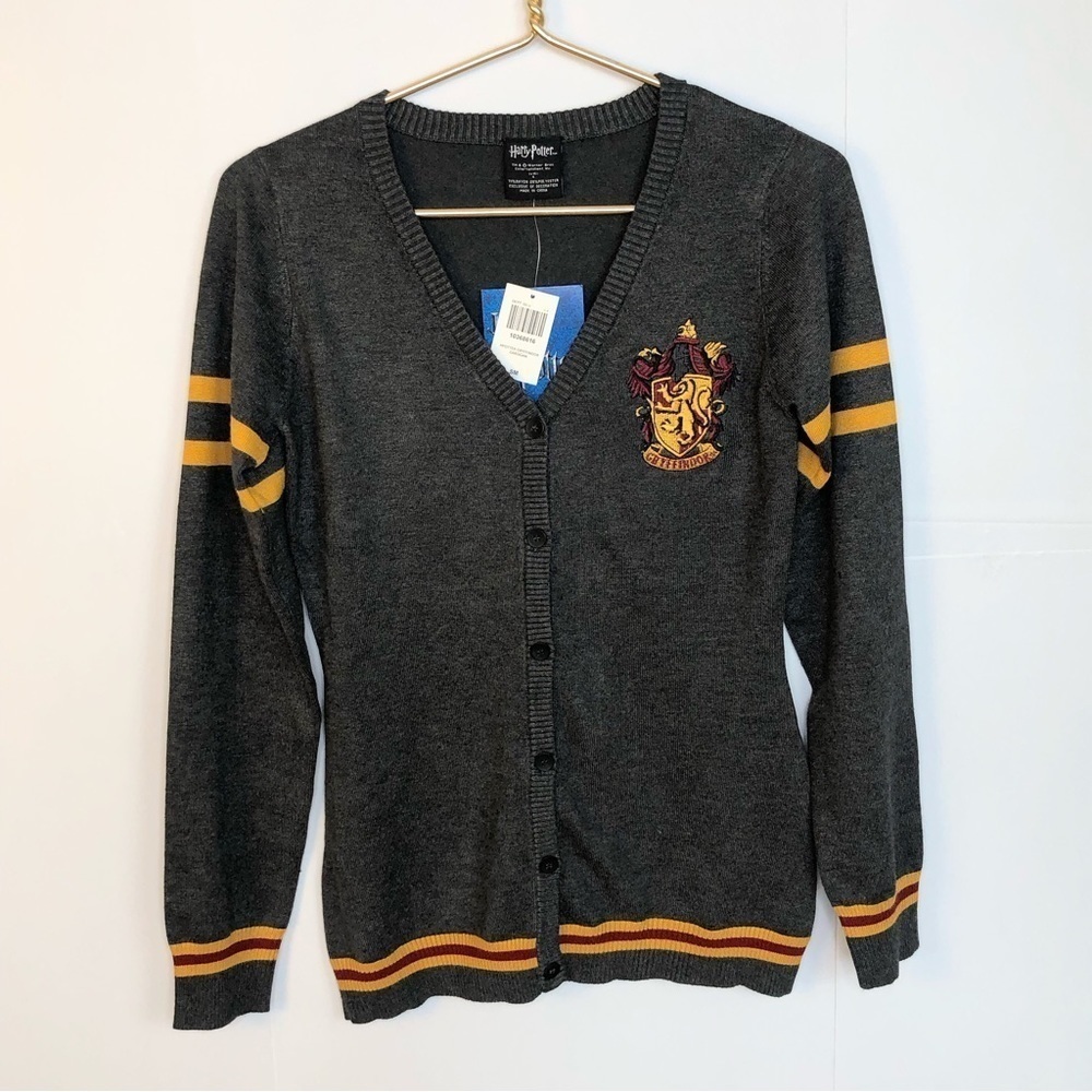NWT Harry Potter gray Gryffindor patch front button cardigan S